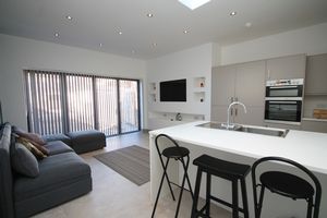 Photo 4- click for photo gallery